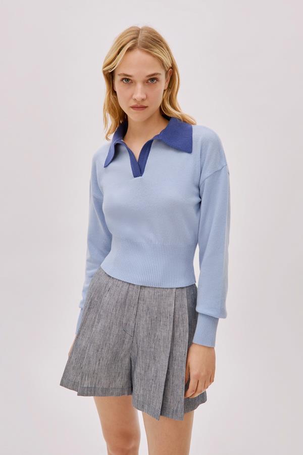 Kendal Blue Cashmere Blend V Neck Sweater